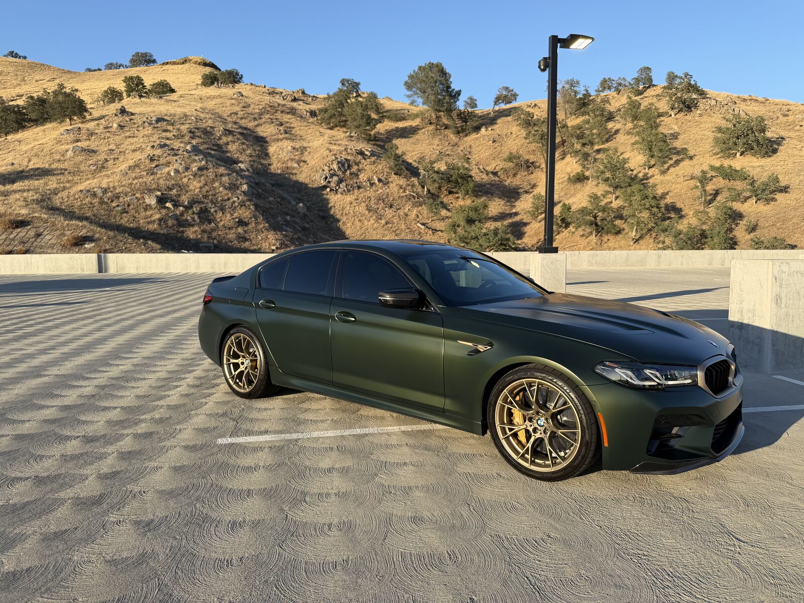 2022 BMW M5