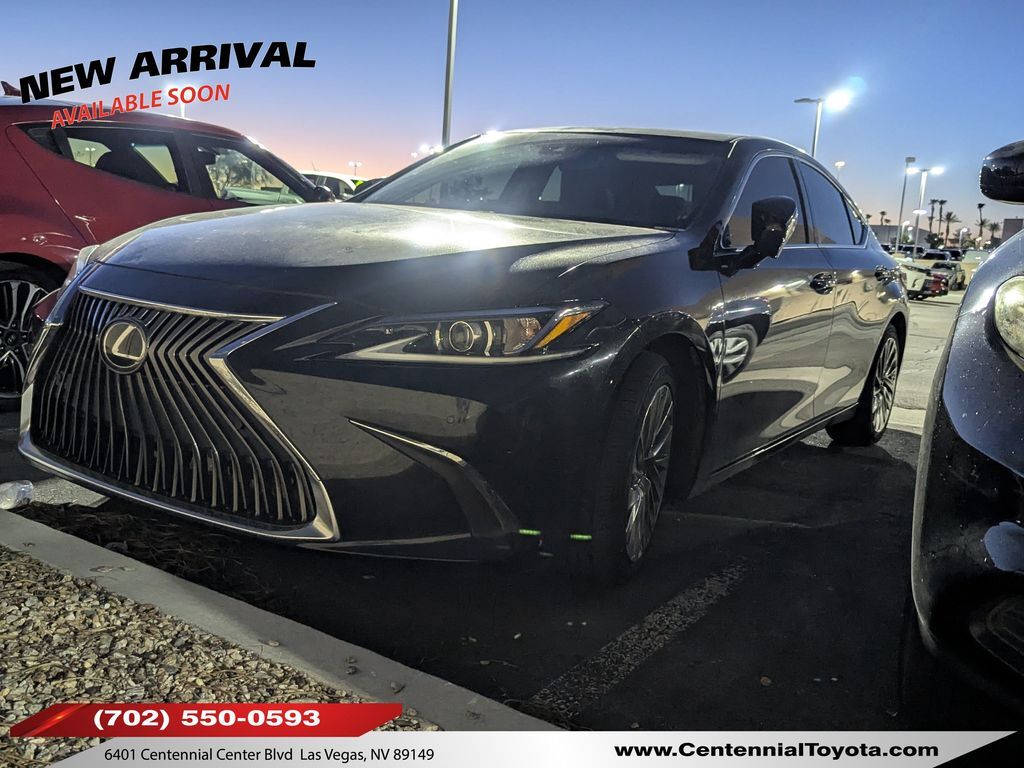 2020 LEXUS ES