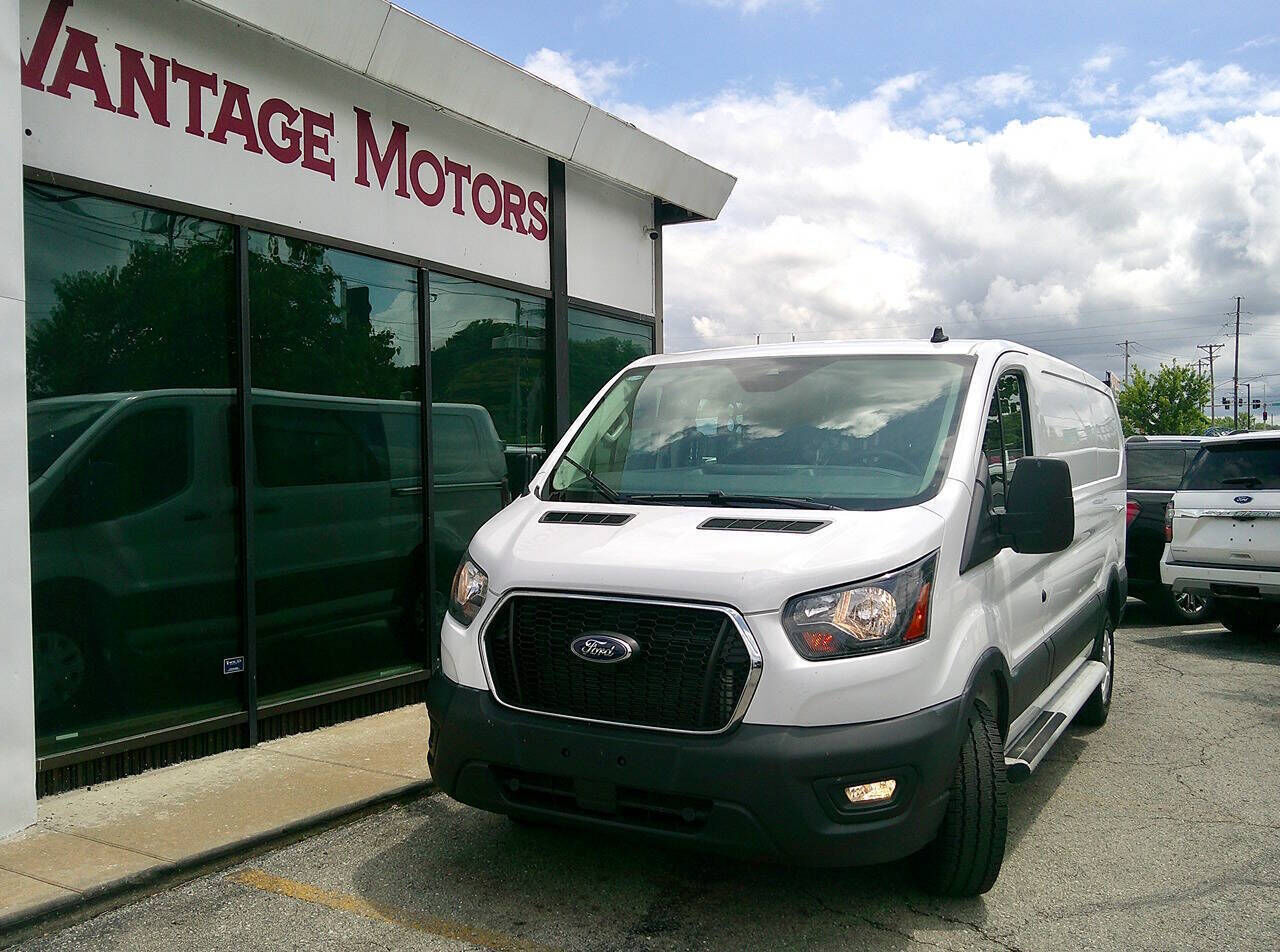 2025 FORD Transit