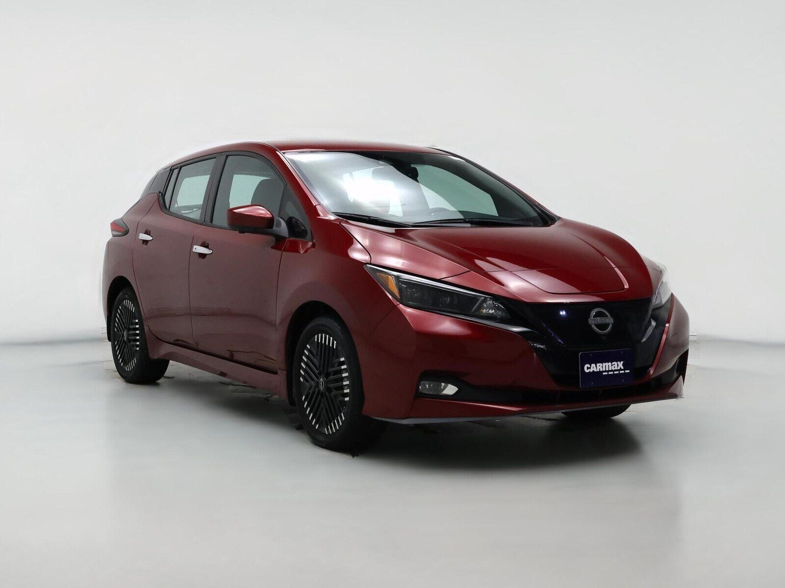 2024 NISSAN Leaf