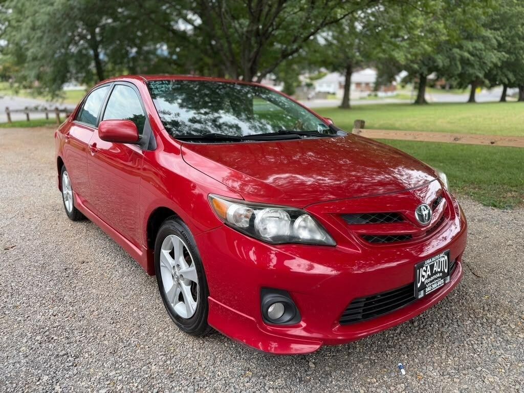 2011 TOYOTA Corolla