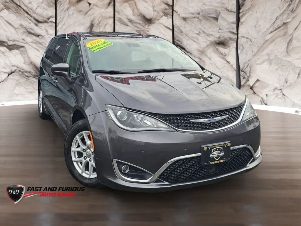 2020 CHRYSLER Pacifica