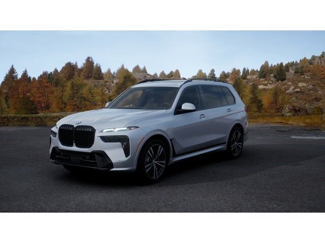 2027 BMW X7