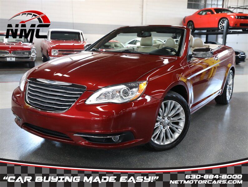 2013 CHRYSLER 200