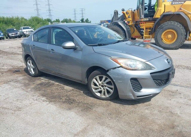 2012 MAZDA Mazda3