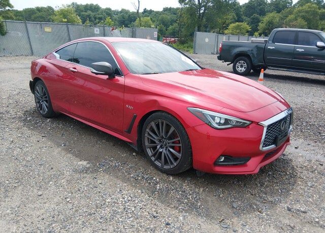 2017 INFINITI Q60