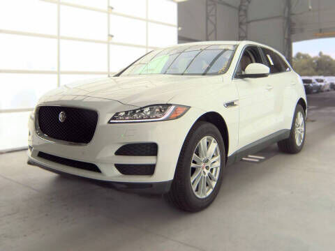 2017 JAGUAR F-Pace