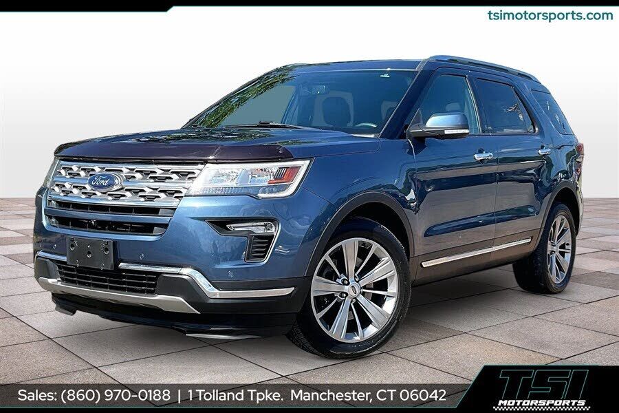2018 FORD Explorer