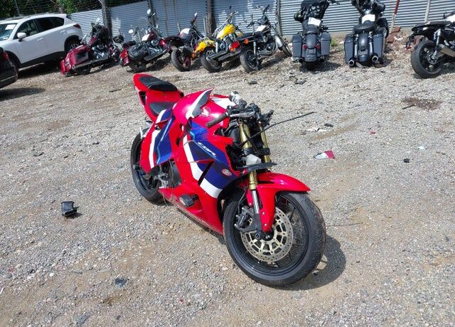 2023 HONDA CB