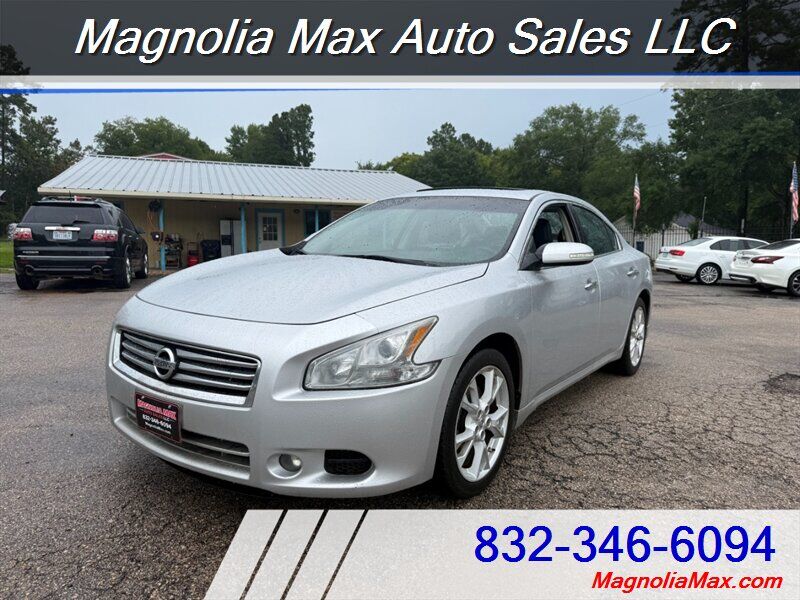 2012 NISSAN Maxima