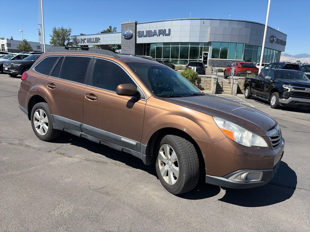 2012 SUBARU Outback