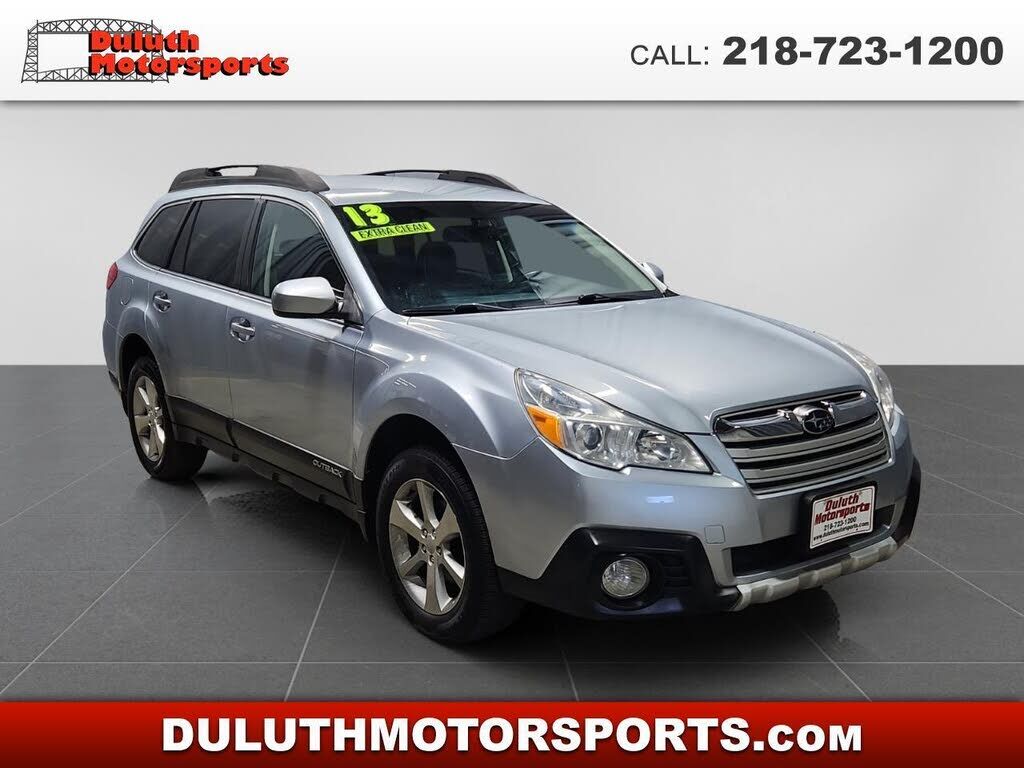 2013 SUBARU Outback