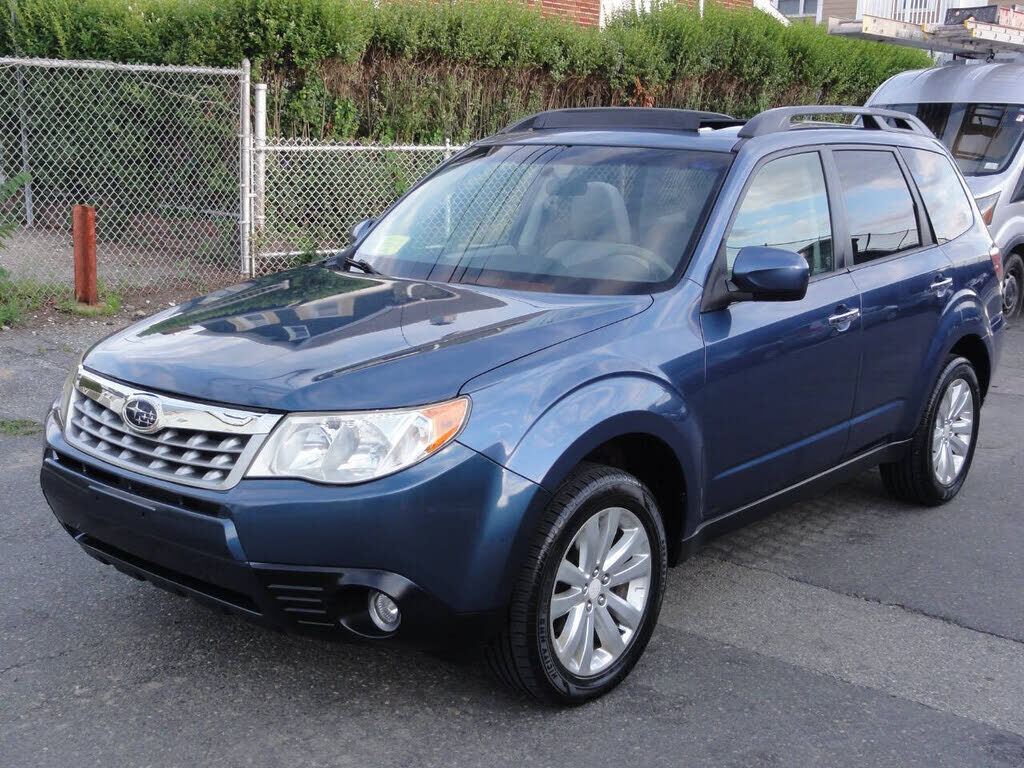 2013 SUBARU Forester