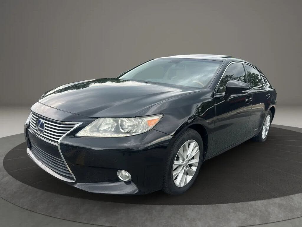 2013 LEXUS ES