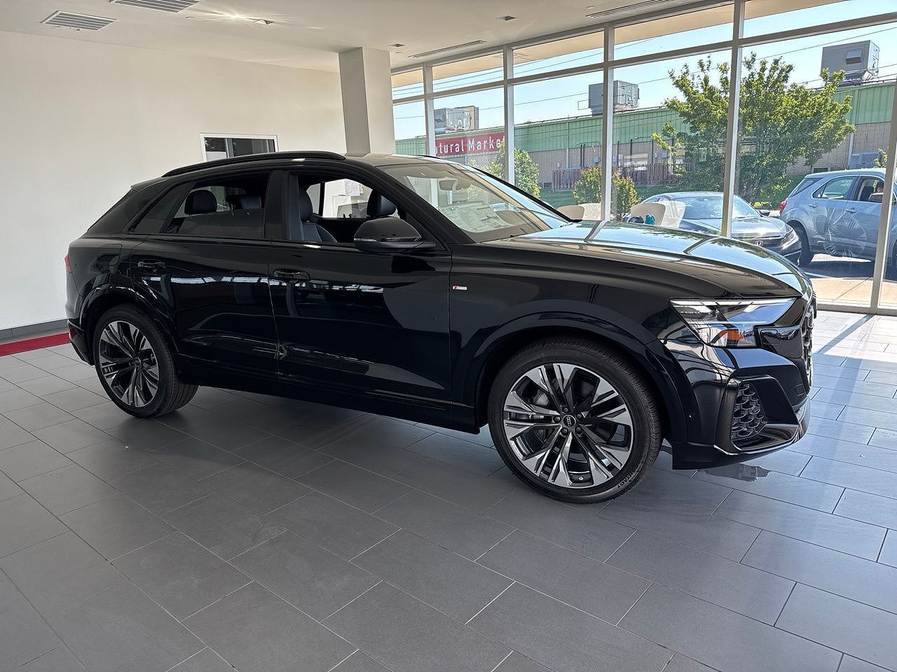 2026 AUDI Q8