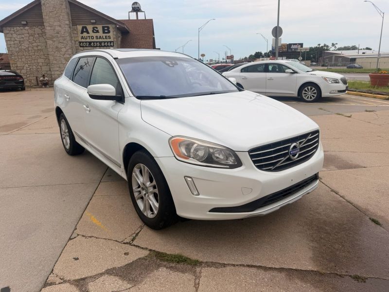 2016 VOLVO XC60
