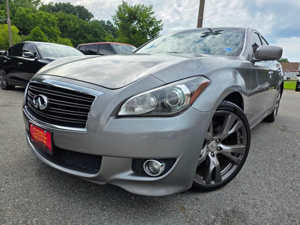 2013 INFINITI M37