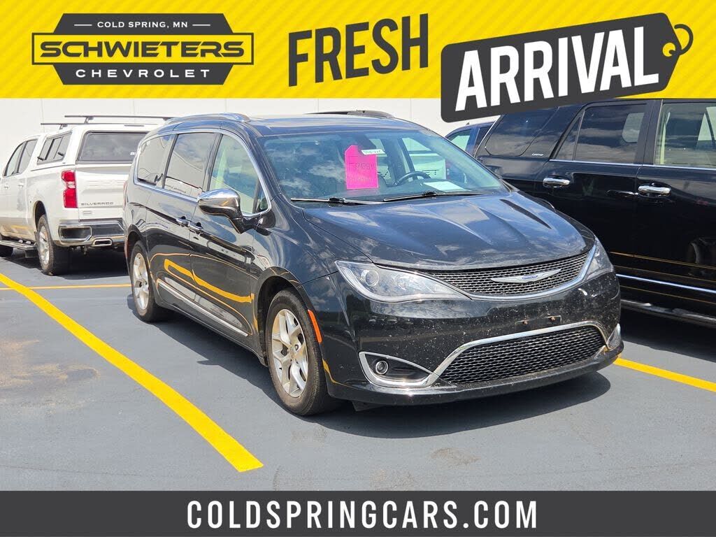 2020 CHRYSLER Pacifica