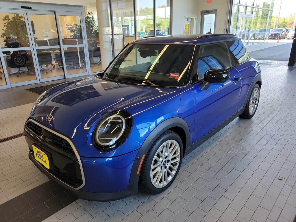 2025 MINI Hardtop