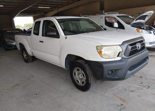 2015 TOYOTA Tacoma
