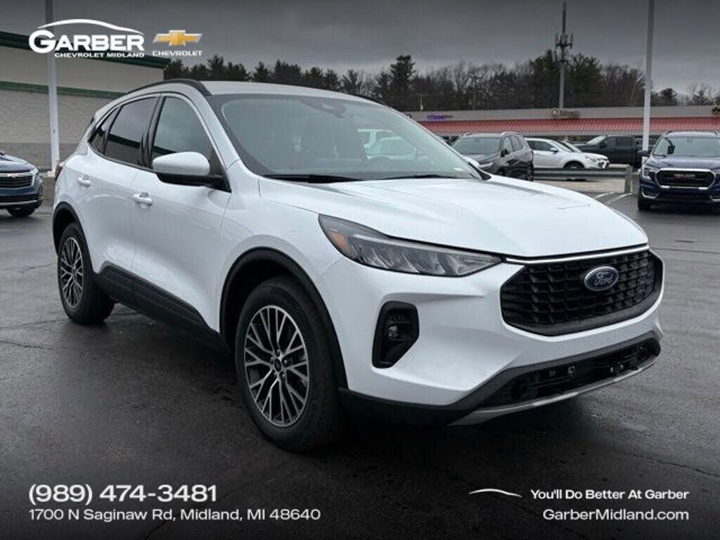 2023 FORD Escape