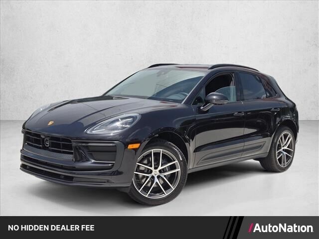 2026 PORSCHE Macan