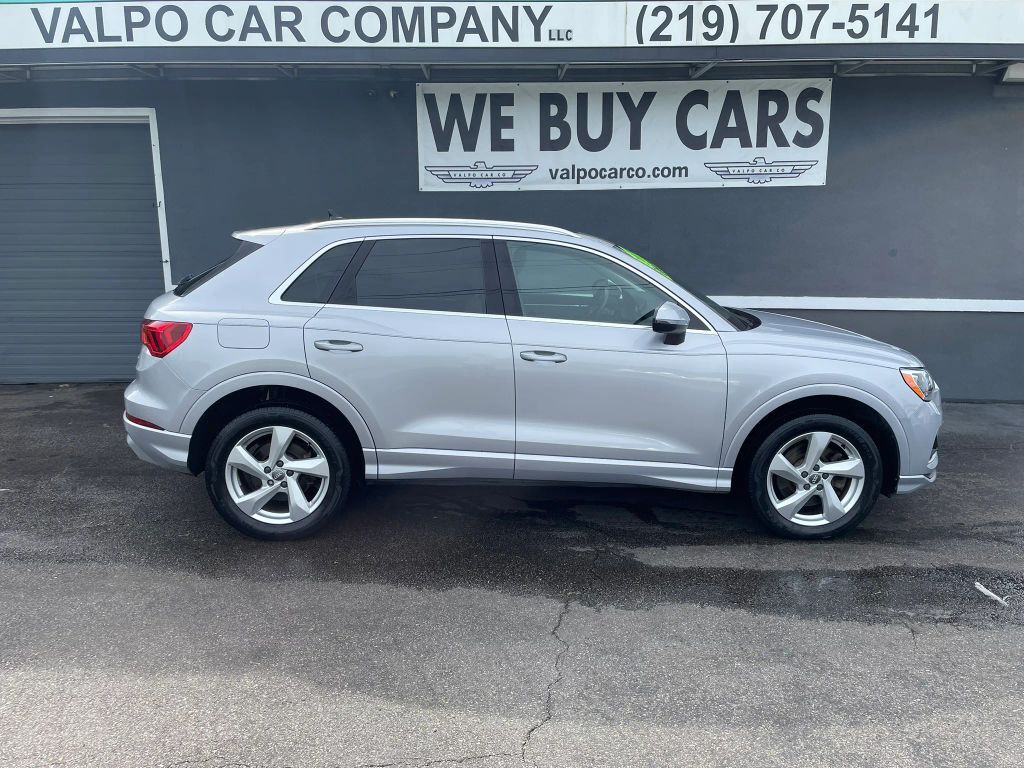 2019 AUDI Q3