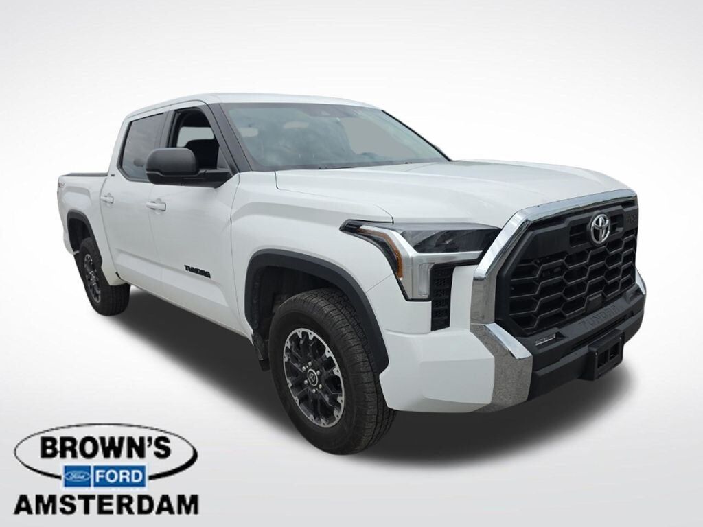 2024 TOYOTA Tundra