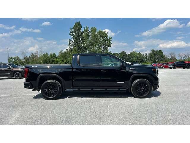 2024 GMC Sierra