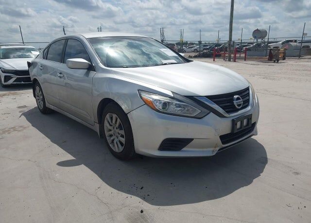2016 NISSAN Altima