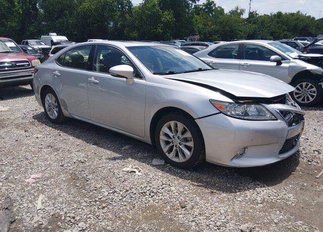 2014 LEXUS ES