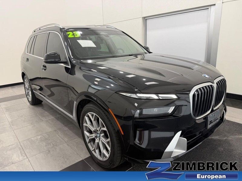 2023 BMW X7