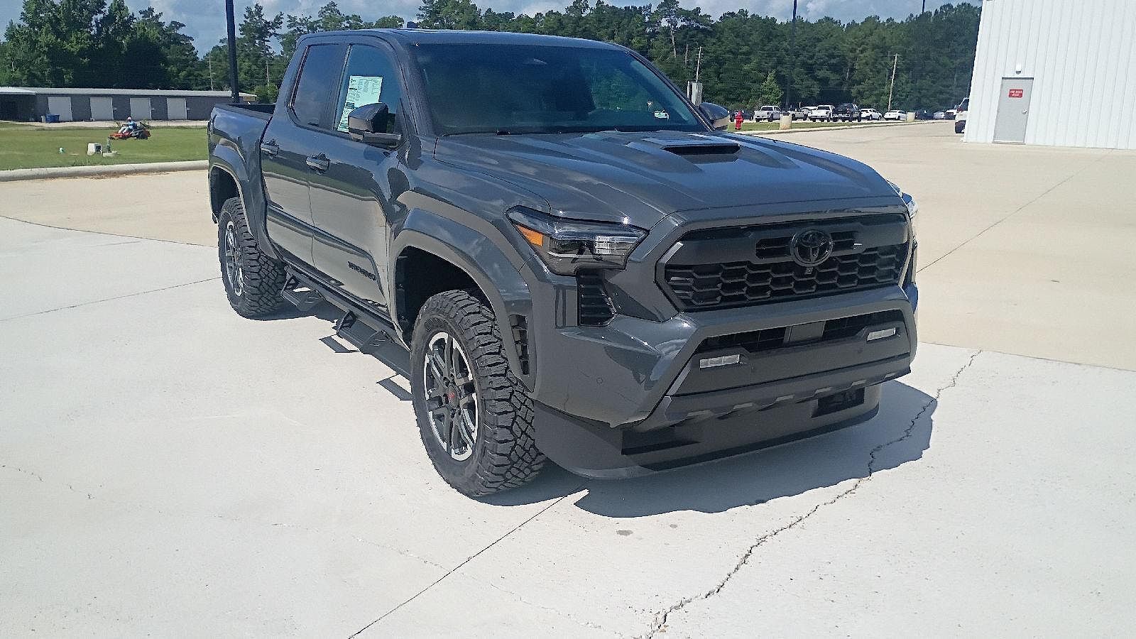 2026 TOYOTA Tacoma