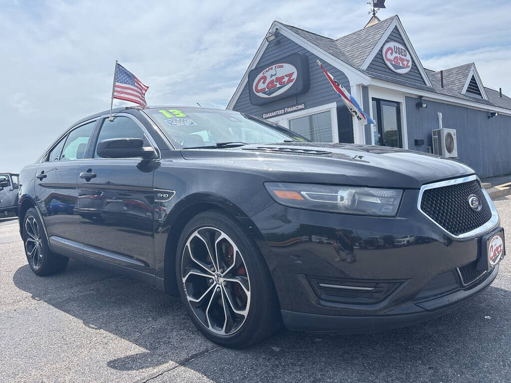 2013 FORD Taurus
