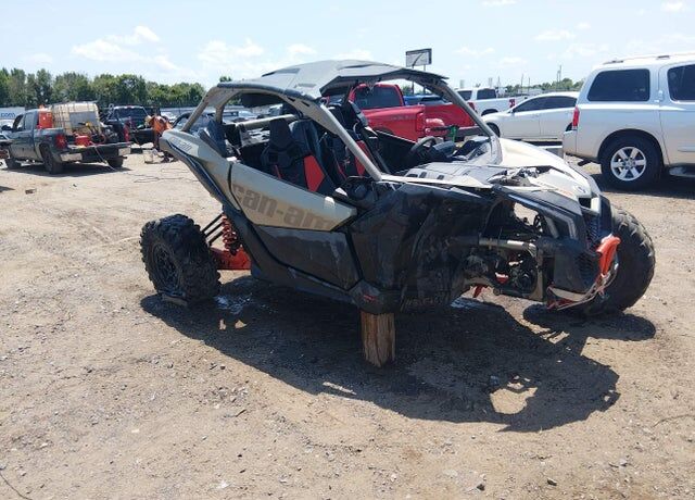 2023 CAN-AM Maverick X3