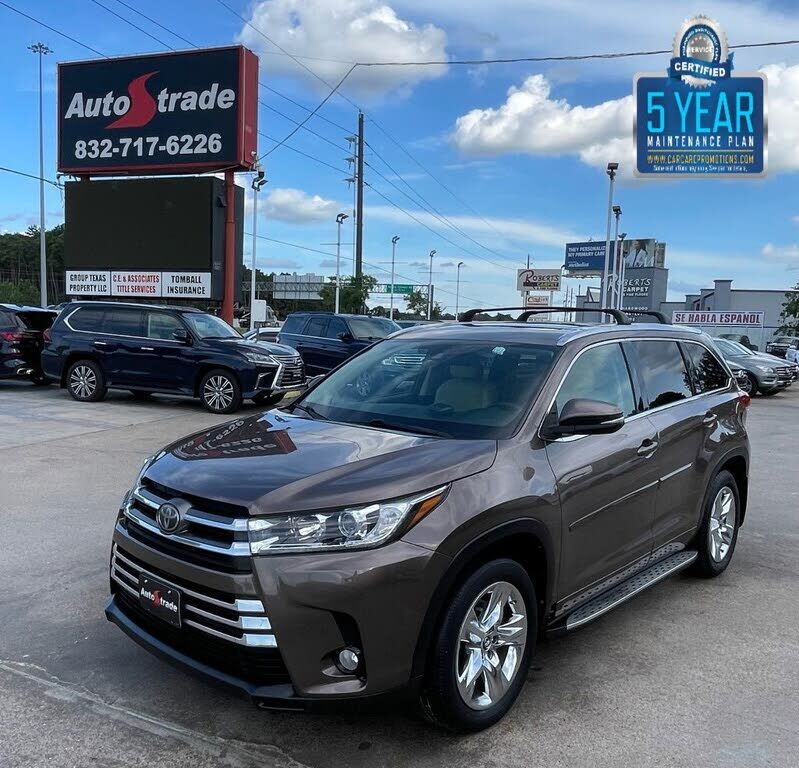 2017 TOYOTA Highlander