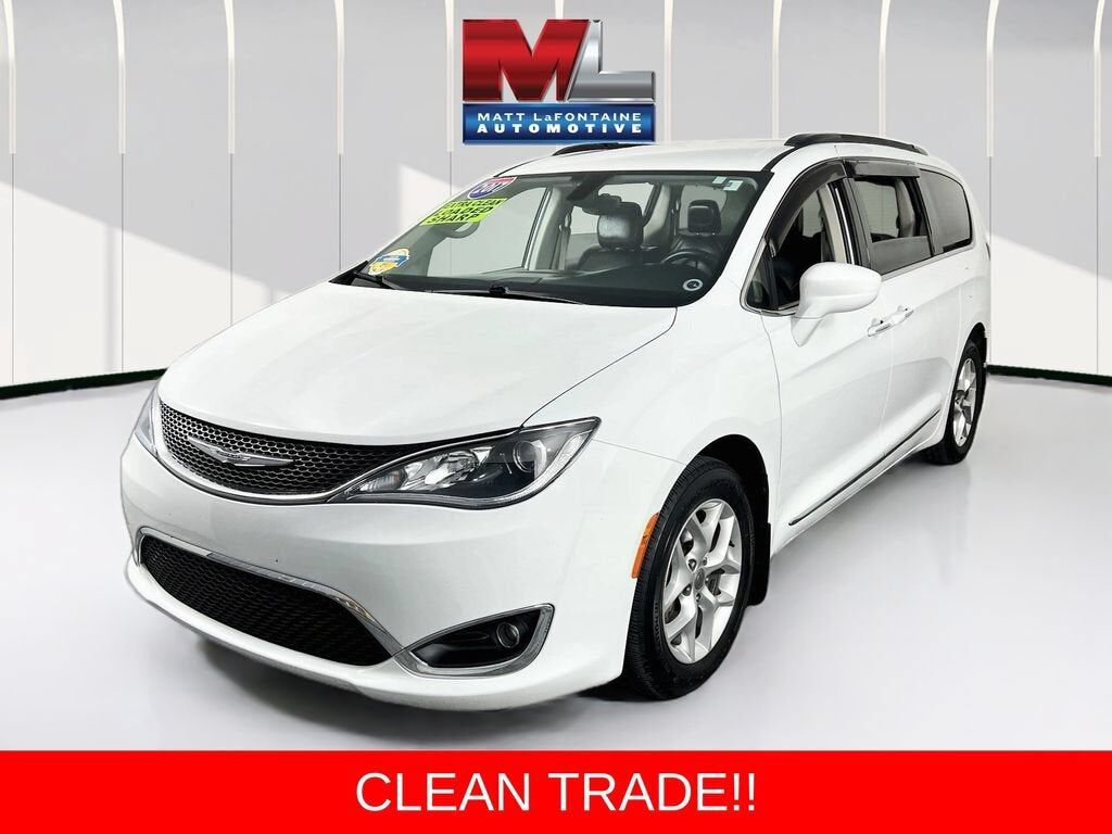 2017 CHRYSLER Pacifica