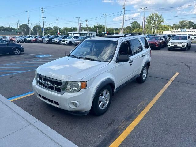 2009 FORD Escape