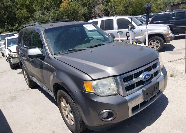 2011 FORD Escape