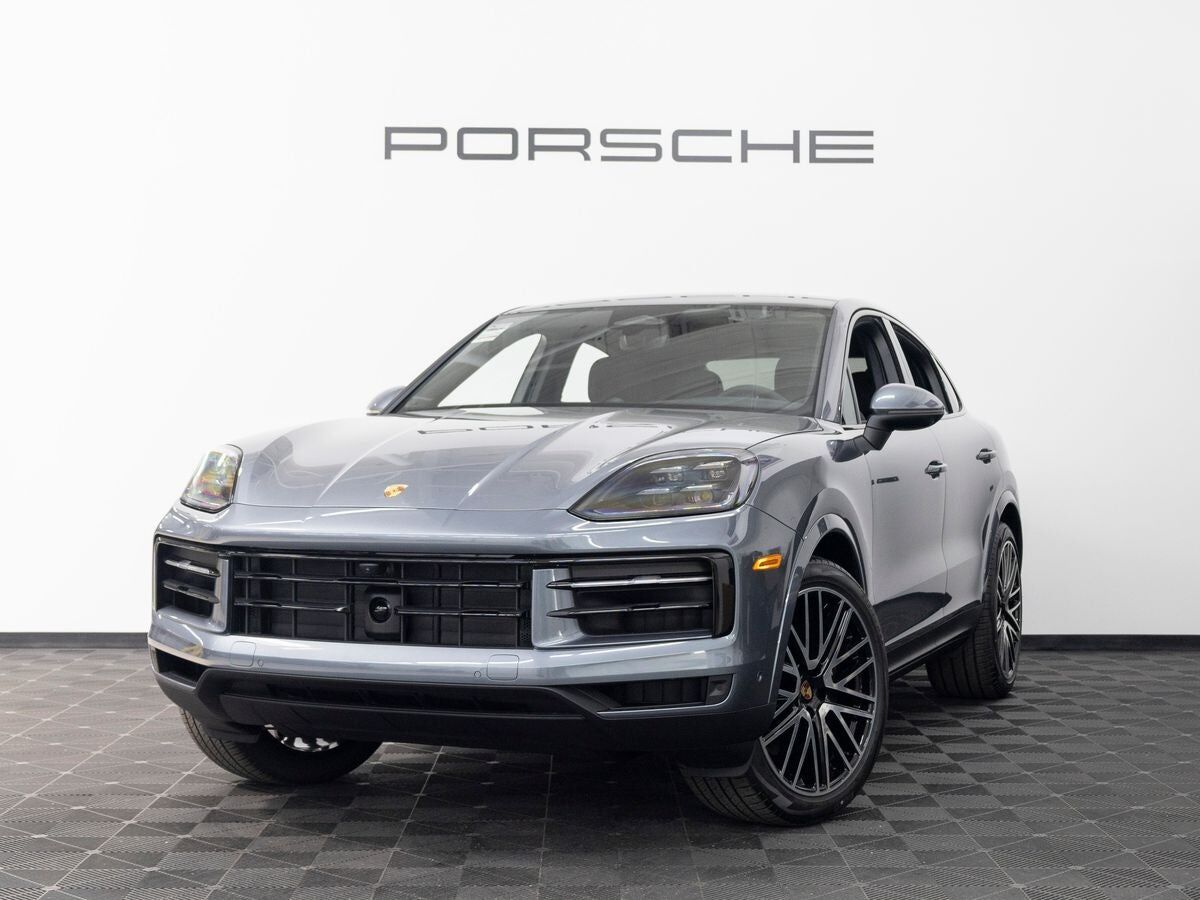 2026 PORSCHE Cayenne