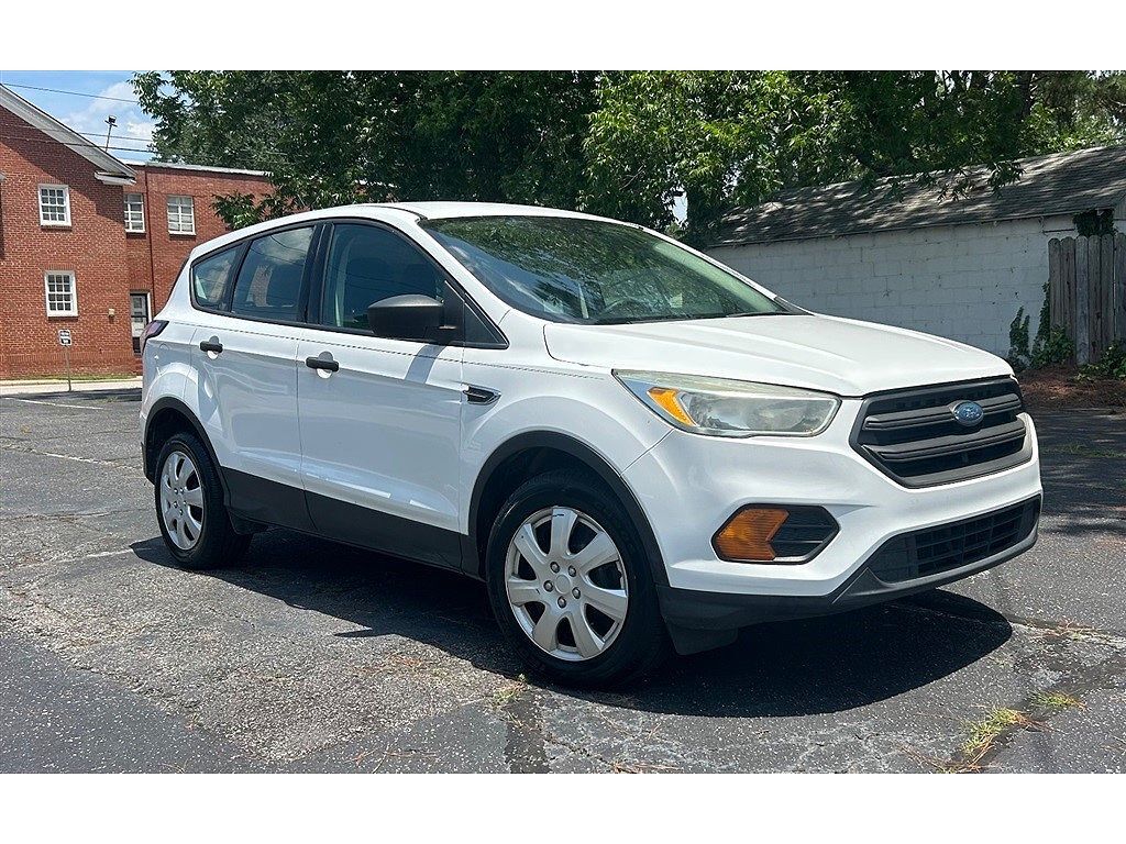 2017 FORD Escape