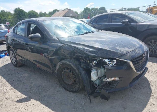 2014 MAZDA Mazda3