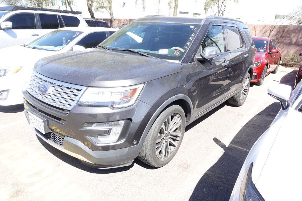 2017 FORD Explorer