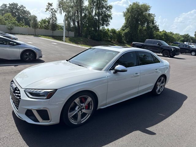 2022 AUDI S4