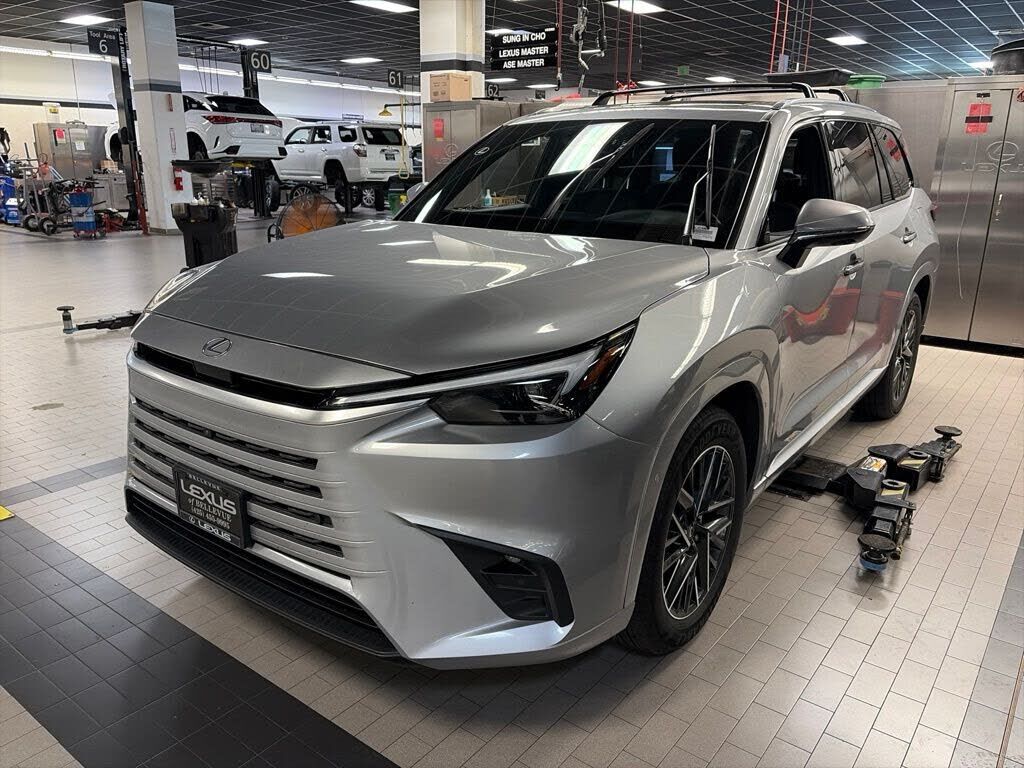 2025 LEXUS TX