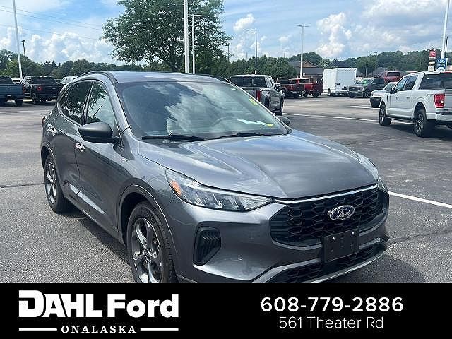 2024 FORD Escape