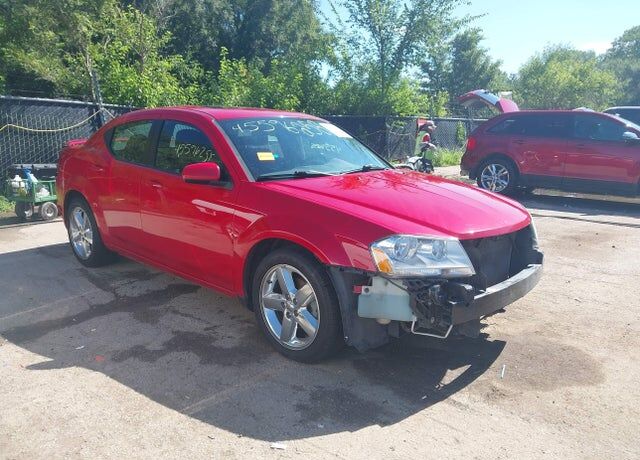 2012 DODGE Avenger