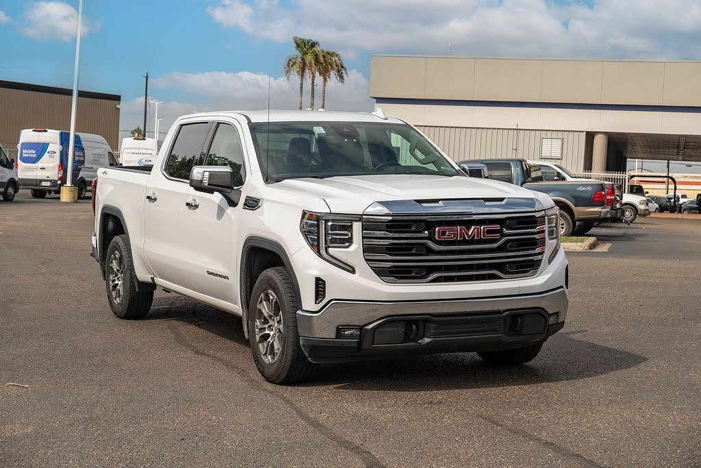 2025 GMC Sierra