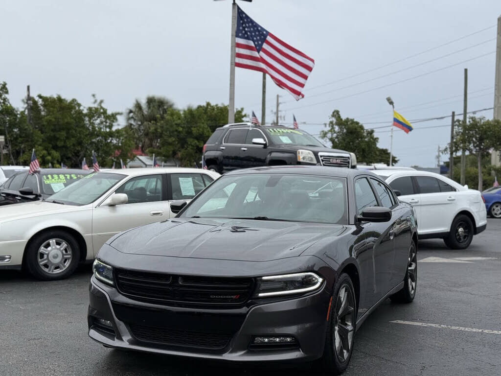 2016 DODGE Charger