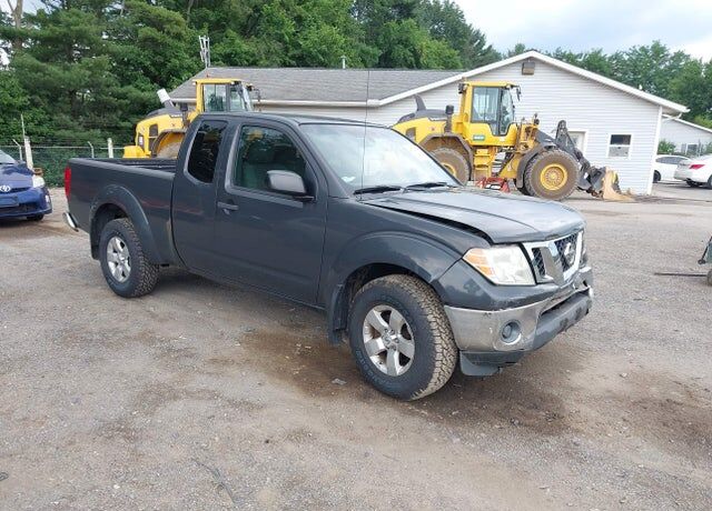 2011 NISSAN Frontier